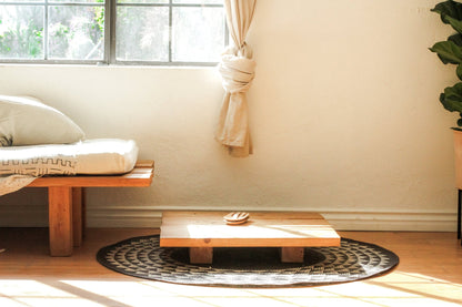White Triangle Mat | 4' Round | Natural Base - Shopping Warriors