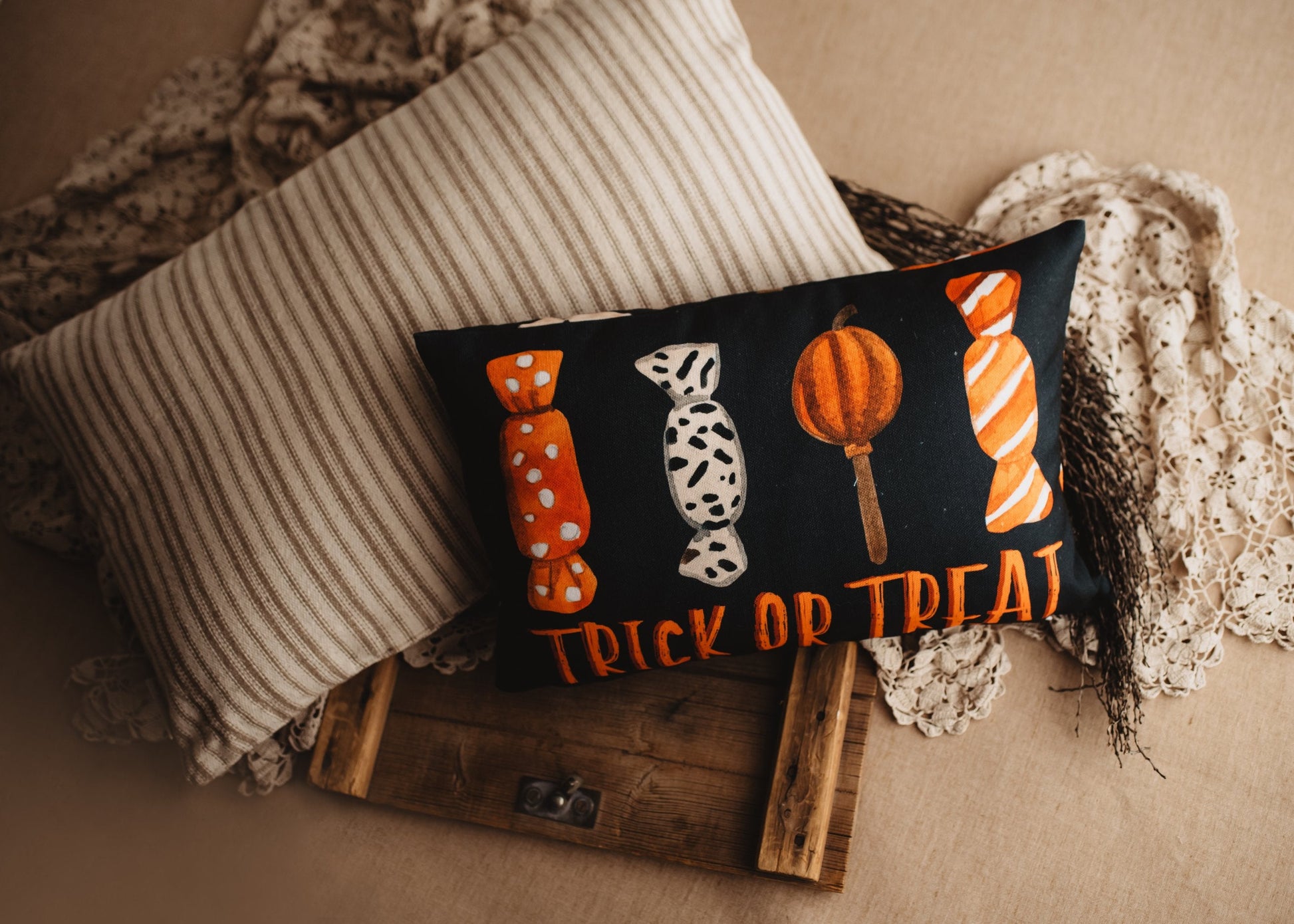 Boo Halloween Wreath Pillow Cover | Fall decor | Farmhouse Pillows | - Shopping Warriors
