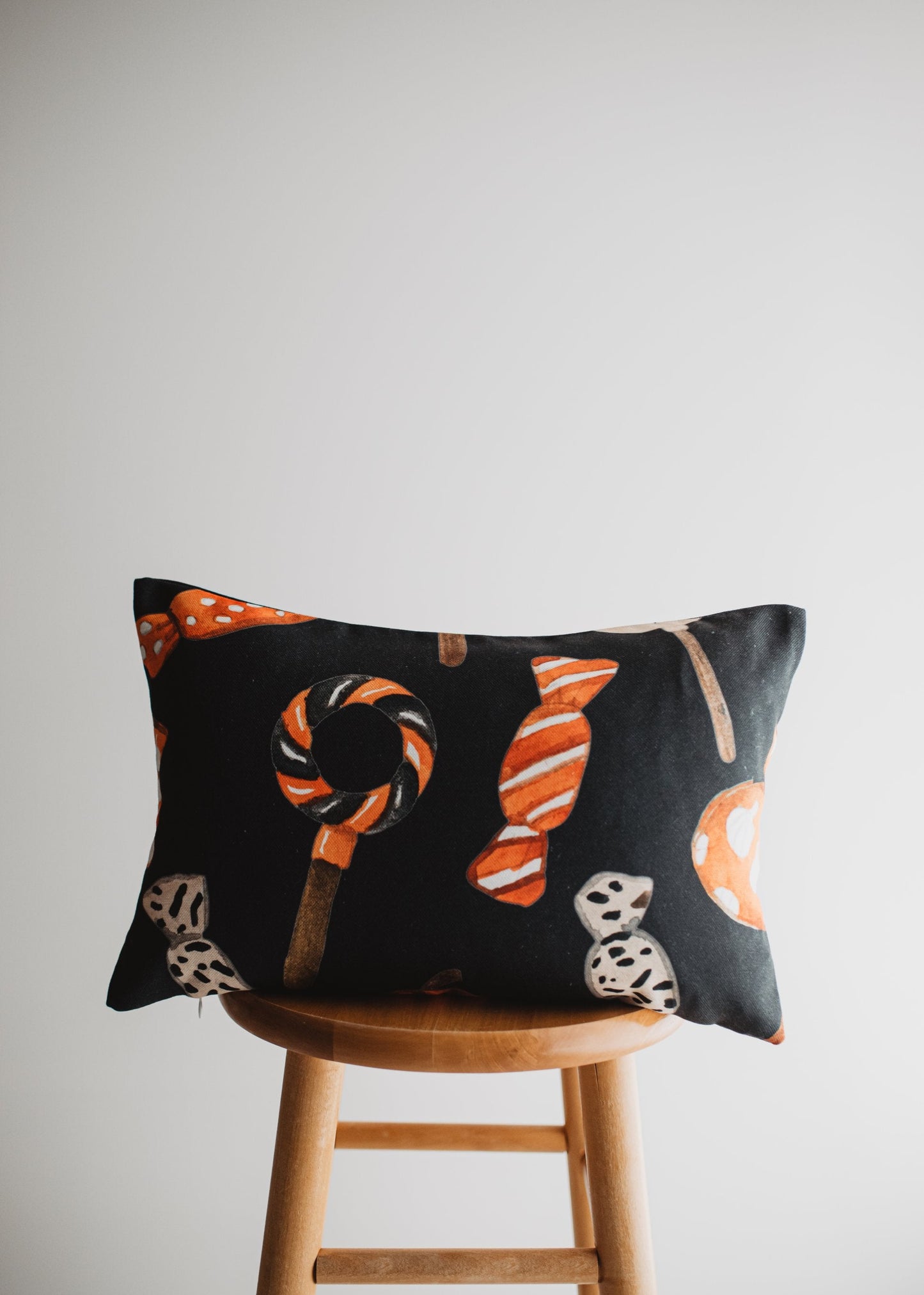 Boo Halloween Wreath Pillow Cover | Fall decor | Farmhouse Pillows | - Shopping Warriors